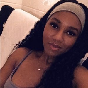 Meet your Posher, Cora